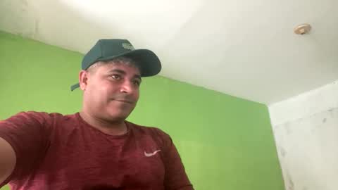 9vinhocamshow online show from April 18, 2026, 11:25 am