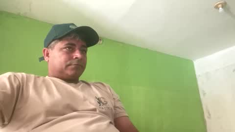 Snapshot of 9vinhocamshow chatting on April 25, 2026, 12:08 pm 9vinhocamshow online show from April 25, 2026, 12:08 pm