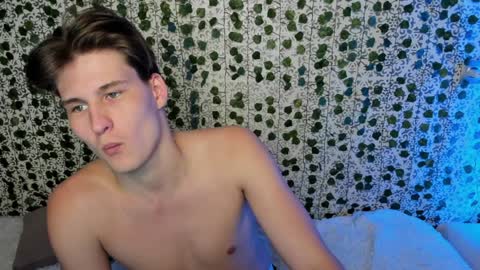 EMILY AND  MARCUS online show from January 31, 2025, 6:14 pm