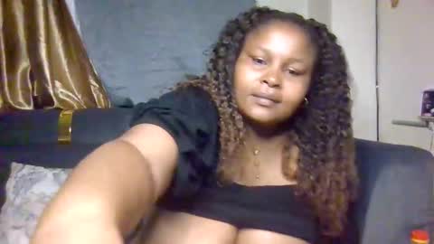 Snapshot of _abbey2 chatting on November 21, 2025, 11:47 pm abbey online show from November 21, 2025, 11:47 pm