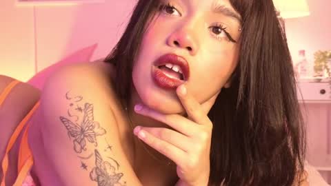 abigaill online show from February 2, 2025, 8:13 am