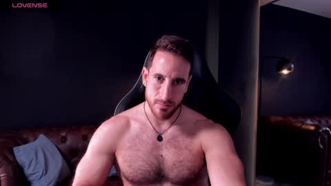 _adamcoper_ online show from April 20, 2026, 3:59 pm