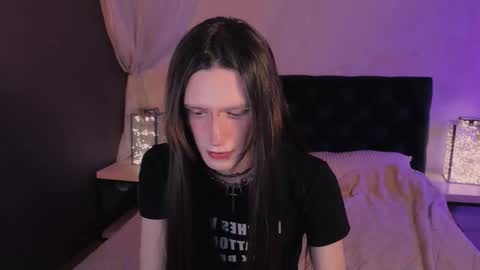 adrian online show from January 18, 2026, 5:22 am