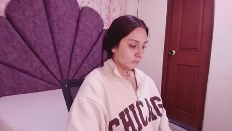  Alaia online show from December 22, 2025, 12:24 pm