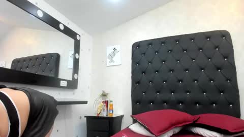 _alana_johnson online show from March 15, 2026, 12:33 pm