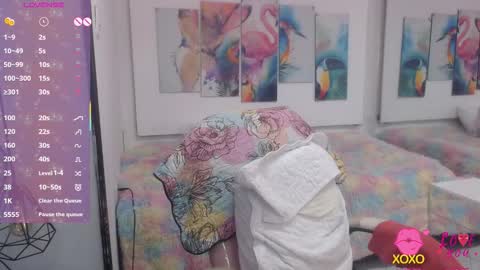 _alegriamartinez_ online show from November 21, 2025, 7:34 pm