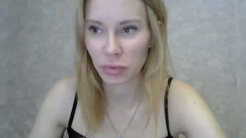 _alex1819 online show from April 2, 2026, 7:17 am