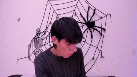 Snapshot of _alexandersawyer_ chatting on October 21, 2025, 5:08 am Alexander online show from October 21, 2025, 5:08 am