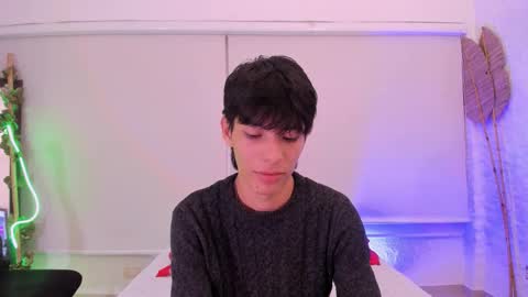 Snapshot of _alexandersawyer_ chatting on October 23, 2025, 4:45 am Alexander online show from October 23, 2025, 4:45 am