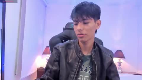 Snapshot of _alexandersawyer_ chatting on November 6, 2025, 1:12 pm Alexander online show from November 6, 2025, 1:12 pm