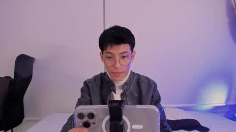 Snapshot of _alexandersawyer_ chatting on November 22, 2025, 5:06 am Alexander online show from November 22, 2025, 5:06 am