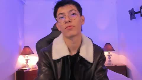 Snapshot of _alexandersawyer_ chatting on November 28, 2025, 11:57 am Alexander online show from November 28, 2025, 11:57 am