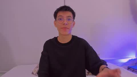 Snapshot of _alexandersawyer_ chatting on November 29, 2025, 4:48 am Alexander online show from November 29, 2025, 4:48 am