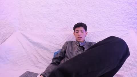 Snapshot of _alexandersawyer_ chatting on December 2, 2025, 12:10 pm Alexander online show from December 2, 2025, 12:10 pm