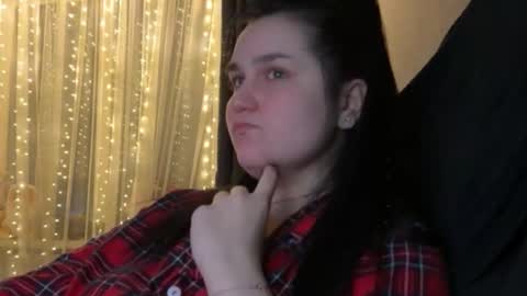 Alice online show from February 1, 2026, 7:45 pm