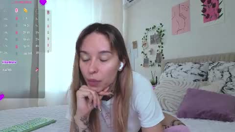 Snapshot of _alissaa_ chatting on July 23, 2026, 6:33 am Alice online show from July 23, 2026, 6:33 am