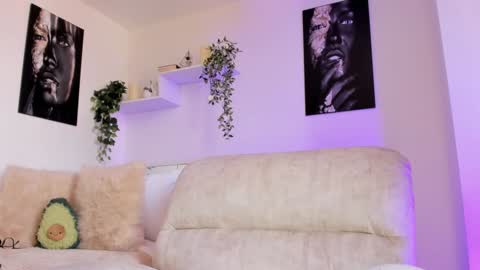 Karo online show from January 11, 2025, 4:14 pm