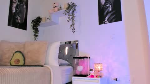 Karo online show from September 13, 2025, 9:14 pm