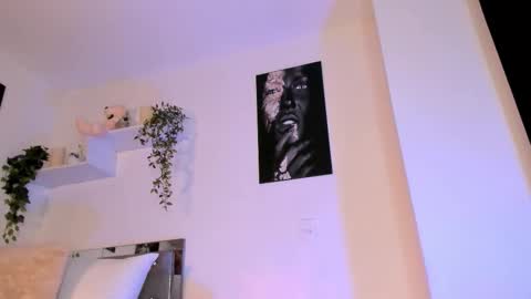 Karo online show from October 28, 2025, 8:00 pm