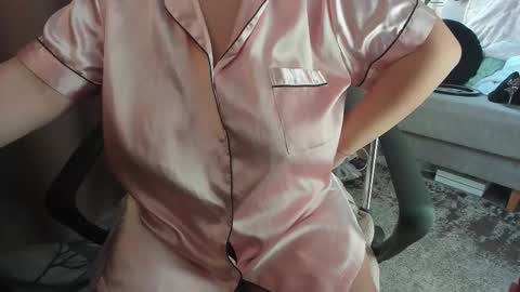 lisa online show from January 16, 2026, 10:19 am