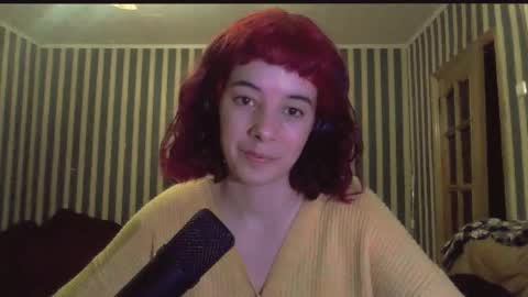 Amber online show from November 11, 2025, 2:33 am