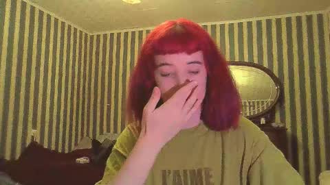 Amber online show from November 25, 2025, 2:11 am