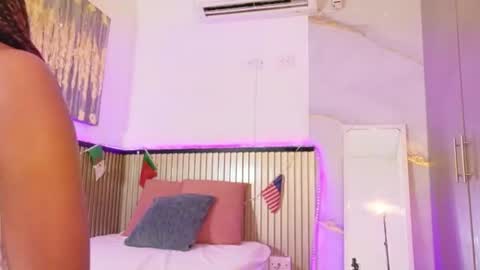 ANAIS online show from July 10, 2026, 7:38 pm