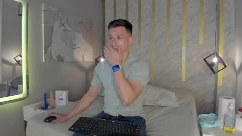 Andrew online show from January 2, 2025, 7:07 pm