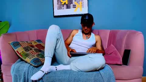 Angel Rivera online show from March 14, 2026, 12:50 am