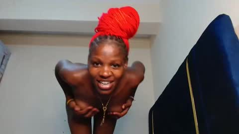 Snapshot of _anirah chatting on November 19, 2025, 7:08 am Anitas online show from November 19, 2025, 7:08 am