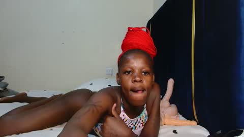 Snapshot of _anirah chatting on November 26, 2025, 6:14 am Anitas online show from November 26, 2025, 6:14 am