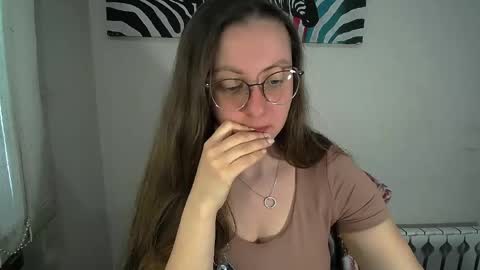 Snapshot of _annabelle_lee chatting on May 29, 2026, 6:33 am Anna online show from May 29, 2026, 6:33 am