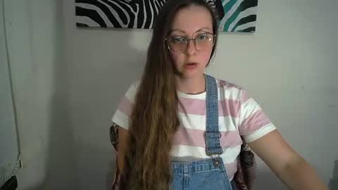 Snapshot of _annabelle_lee chatting on June 18, 2026, 9:14 am Anna online show from June 18, 2026, 9:14 am