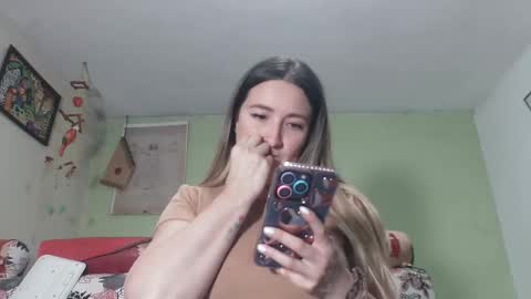 _antonella_11 online show from September 26, 2025, 6:12 pm