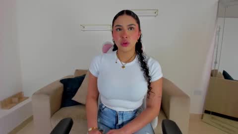    online show from September 29, 2025, 12:21 pm