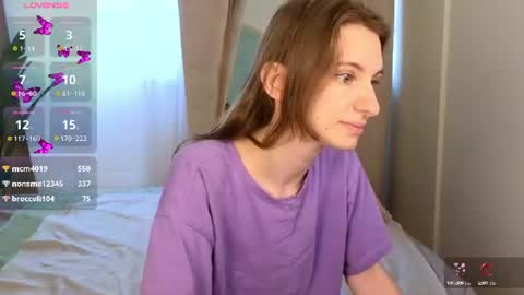 _ash_leyy_ online show from July 5, 2026, 4:19 am