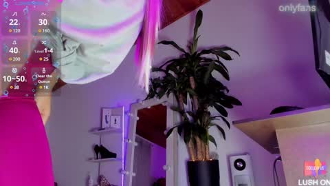 Snapshot of _asscutebig_ chatting on January 3, 2025, 9:25 am fer online show from January 3, 2025, 9:25 am