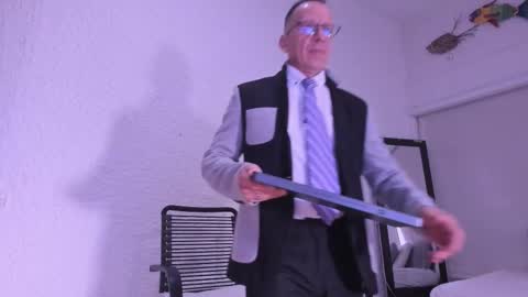 _axelking_ online show from January 16, 2026, 11:36 am