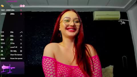 Beatrice online show from November 28, 2025, 8:44 pm