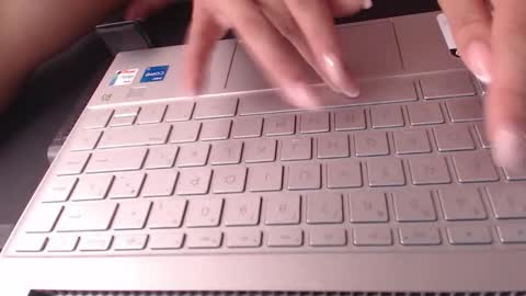 Mar online show from November 10, 2025, 3:55 pm