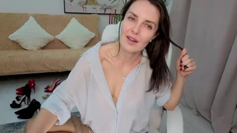 Beylly online show from April 18, 2026, 7:07 pm