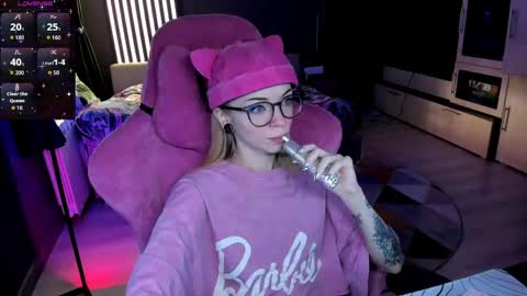 Olivia Subscribe to my Fansly -   online show from May 2, 2026, 1:43 am