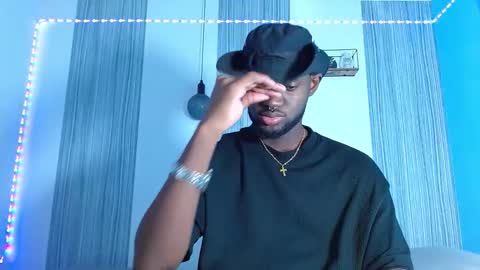 Andrew online show from November 3, 2025, 5:58 pm