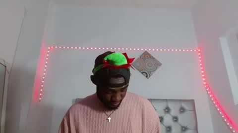 Andrew online show from December 15, 2025, 6:56 pm