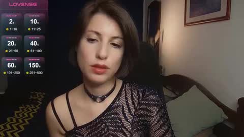 Snapshot of _blackpearl chatting on February 18, 2025, 11:30 pm Laura online show from February 18, 2025, 11:30 pm
