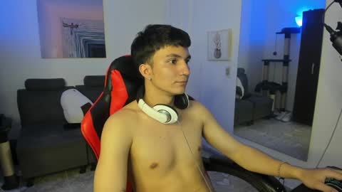 B L A K E online show from January 2, 2025, 1:38 am