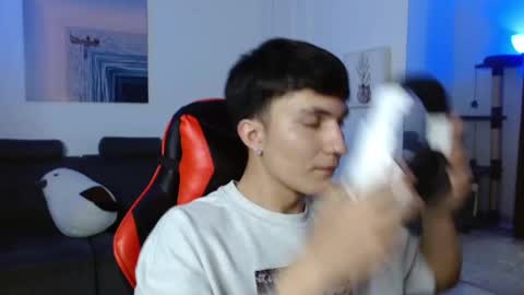 B L A K E online show from January 29, 2025, 7:04 am