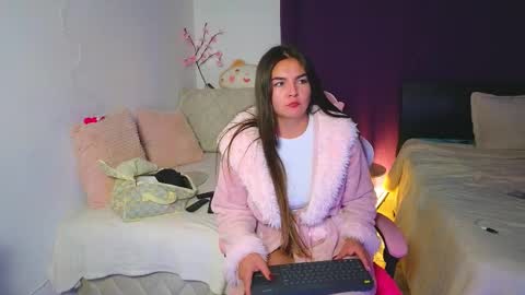 Bonnie online show from February 9, 2026, 3:21 am