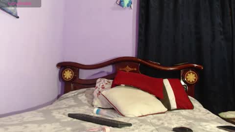 _boombom__ online show from October 27, 2025, 12:04 am