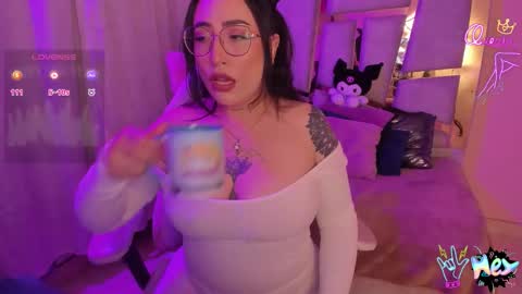 Angie  Independent model online show from March 13, 2026, 7:48 am